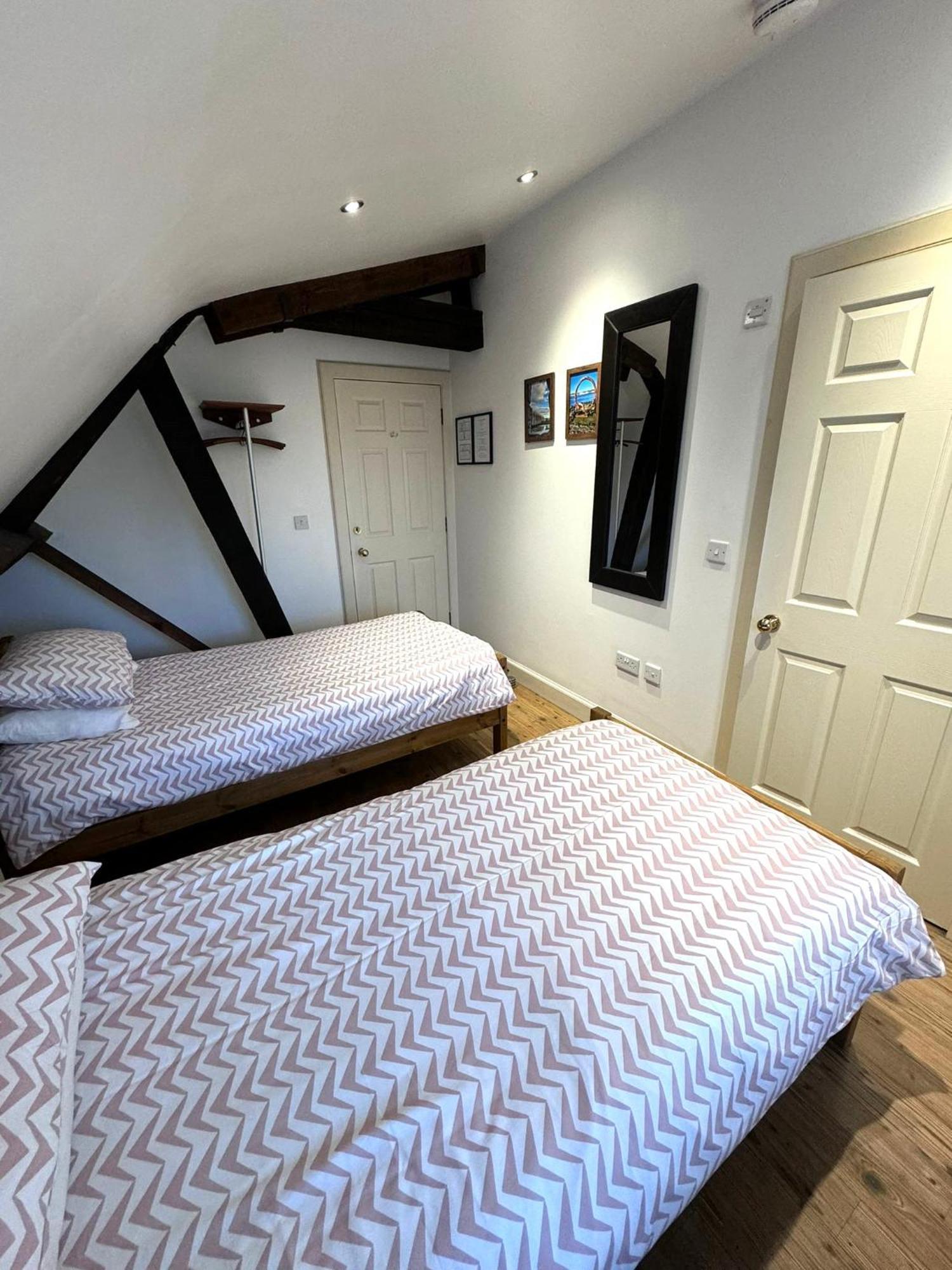 Parade School Guest Rooms Berwick Upon Tweed ภายนอก รูปภาพ